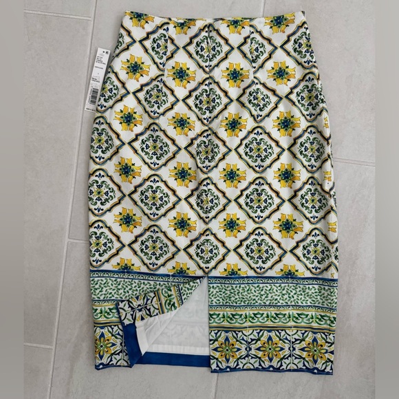 Antonio Melani. Mediterranean /Mosaic Style Pencil Skirt - Size 2. NWT - Picture 10 of 12